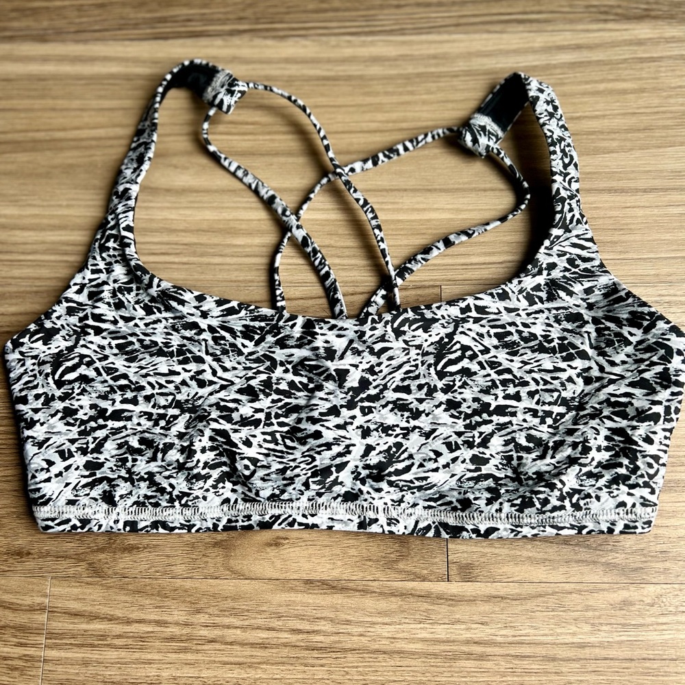 Women’s Lululemon Sports Bra
